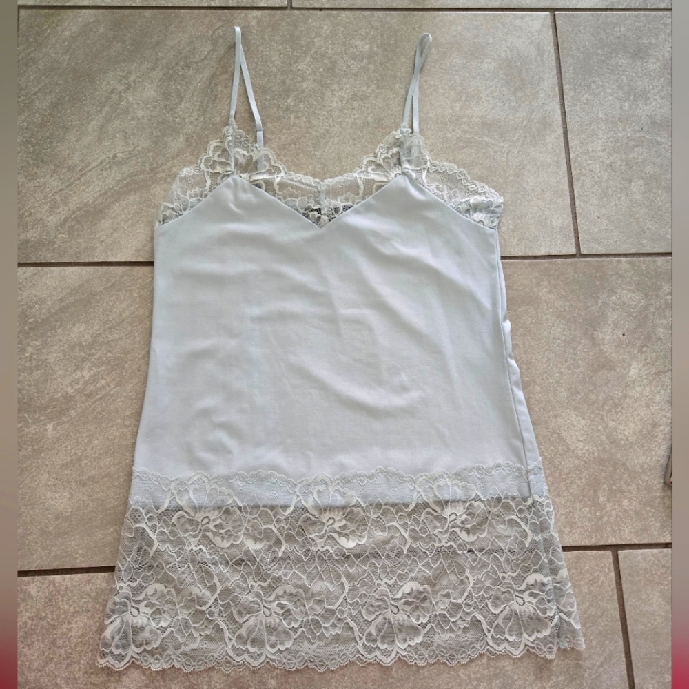 NWT White House Black Market XS Baby Blue Lace Camisole w/ Adjustable Straps
